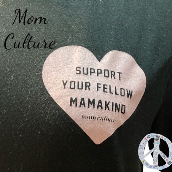 $ 5 $ add on - Mom Culture. Black & pink support your fellow mama kind tshirt. - Picture 2 of 6